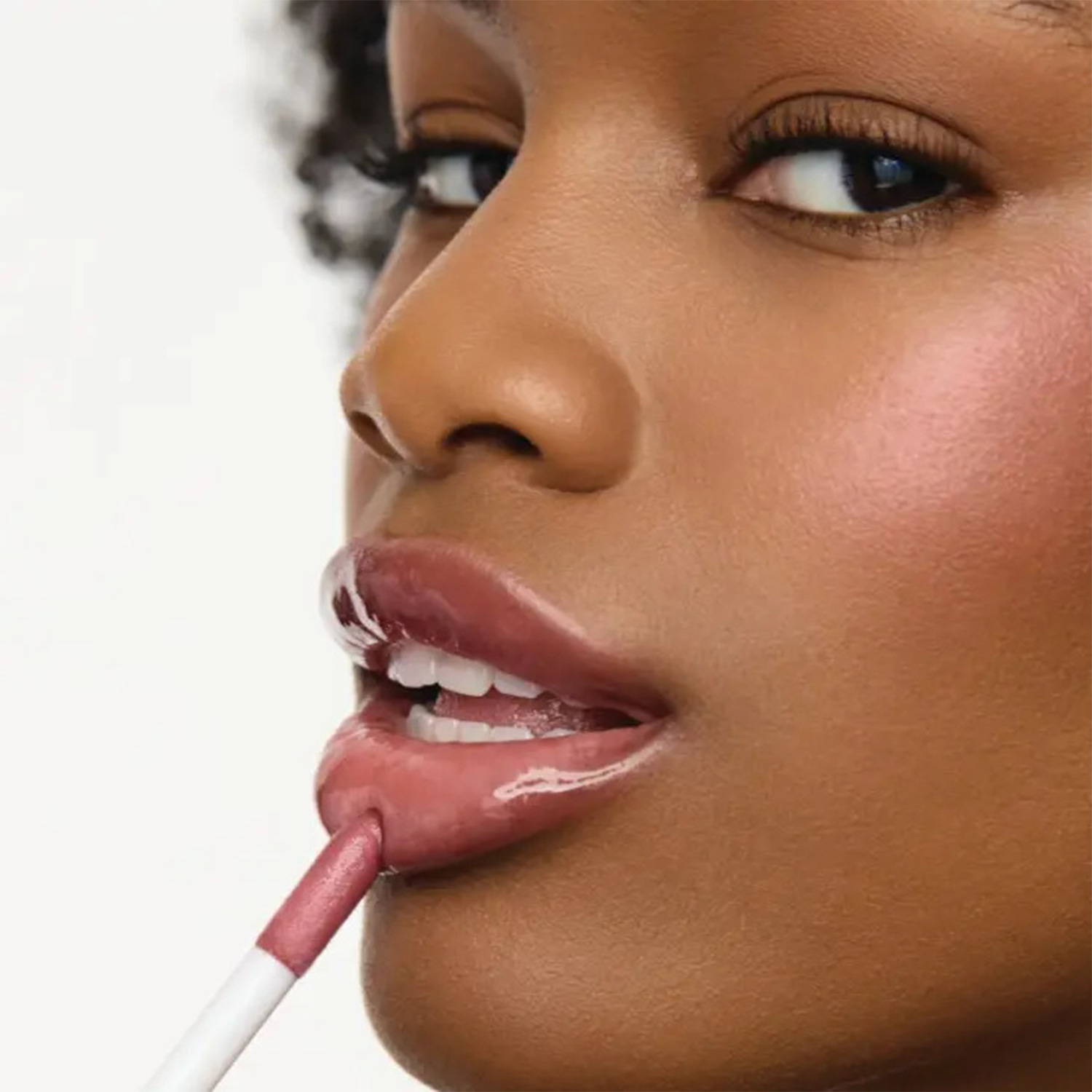 Color-changing Lip Essence Oil, Moisturizing and Hydrating Color-Changing Lip Oil, Plumping Lip Wrinkles, Moisturizing Lip Balm